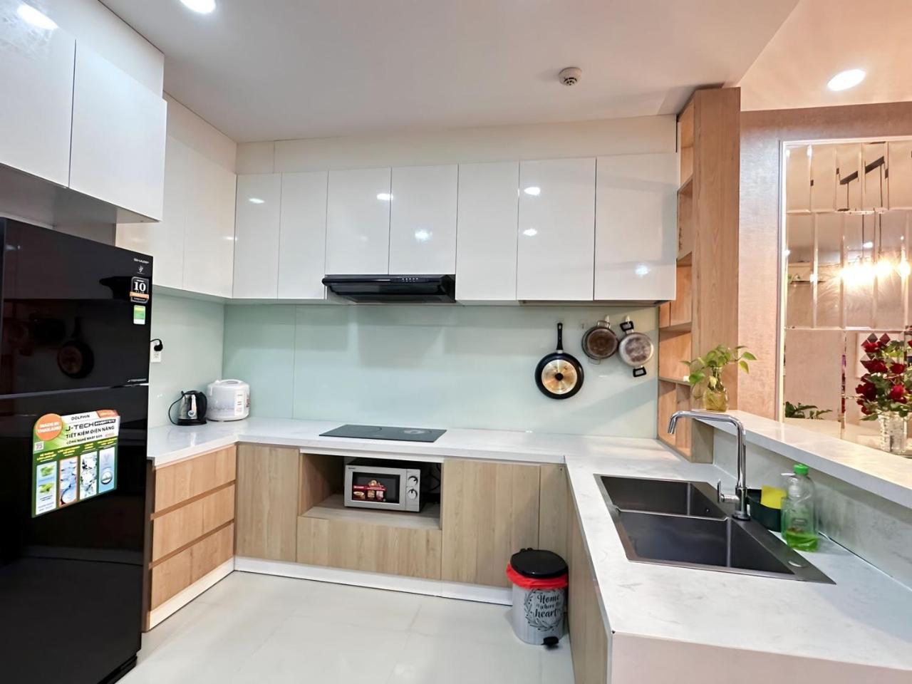 Yourhomes 호치민 외부 사진